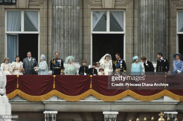 Newlyweds Princess Diana and Prince Charles with the Queen and other members of the Royal Family on the balcony at Buckingham Palace, 29th July 1981.