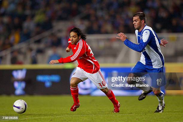 Fabrizio Miccoli of Benfica and Marc Torrejon of Espanyol in action during the UEFA Cup quarter final, first leg match between Espanyol and Benfica...