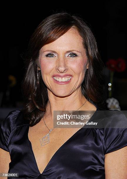 Actress Molly Shannon arrives at the LA premiere of Paramount Vantage's "Year Of The Dog" at the Paramount Pictures Theater on April 5, 2007 in Los...