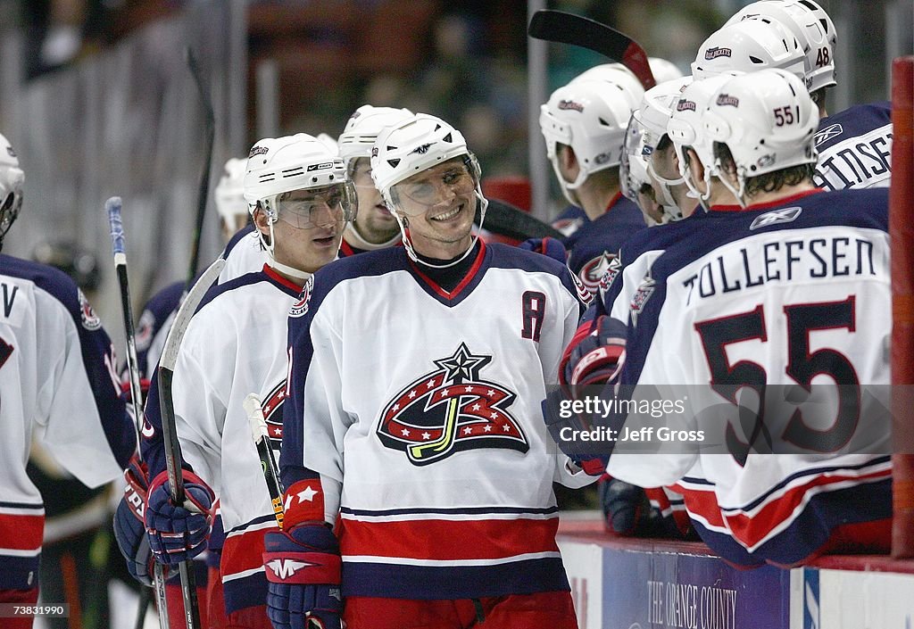 Columbus Blue Jackets v Anaheim Ducks