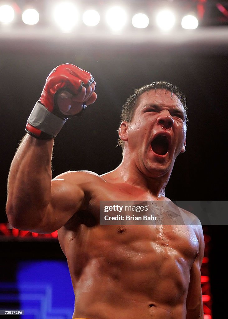 IFL Match: Pat Healy v Rory Markham