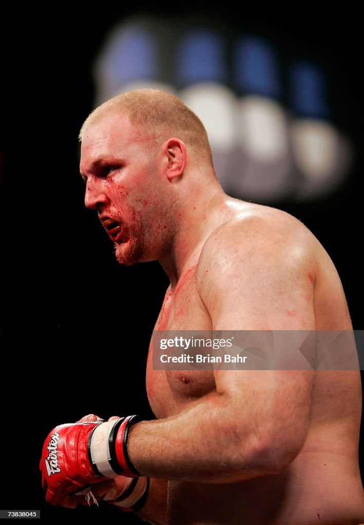 IFL Match: Roy Nelson v Ben Rothwell