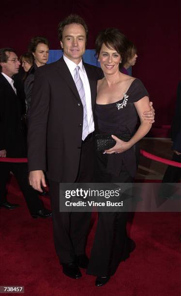 Actors Bradley Whitford and Jane Kaczmarek attend the 53rd Annual Primetime Emmy Awards at The Shubert Theater November 4, 2001 in Los Angeles, CA.