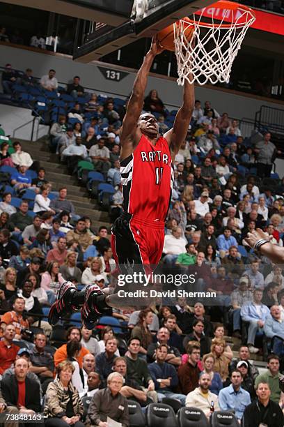 Ford of the Toronto Raptors dunks the ball against the Minnesota Timberwolves at the Target Center April 9, 2007 in Minneapolis, Minnesota. NOTE TO...