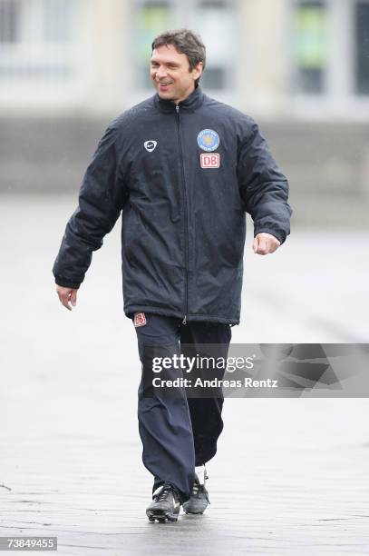 New head Coach Karsten Heine arrives for his first Hertha BSC Berlin training session at the trainings camp on April 10, 2007 in Berlin, Germany....