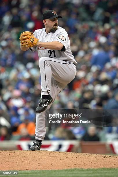 Rick White of the Houston Astros delivers the pitch against the Chicago Cubs during the Cubs home opener at Wrigley Field April 9, 2007 in Chicago,...