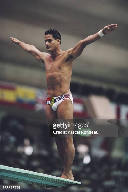 Greg Louganis of the United States prepares for the Men's Springboard diving event on 19 September 1988 during the XXIV Olympic Games at the Jamsil...