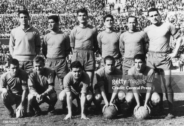 The Spanish national side in training in Madrid for the World Cup, 2nd May 1962. From left to right, Salvador Sadurni, Luis Maria Echeberria, Enrique...