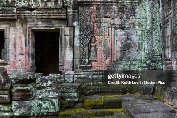 banteay kdei temple, a buddhist temple, meaning a citadel of chambers - banteay kdei fotografías e imágenes de stock