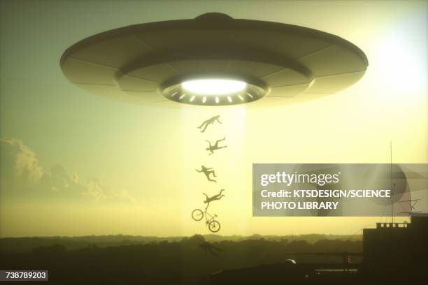 3 676点のufoイラスト素材 Getty Images 3 676点のufoイラスト素材 Getty Images