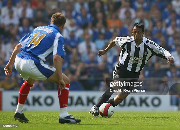 Nolberto Solano of Newcastle attacks the Portsmouth defence during the Barclays Premiership match between Portsmouth and Newcastle Untied at Fratton...