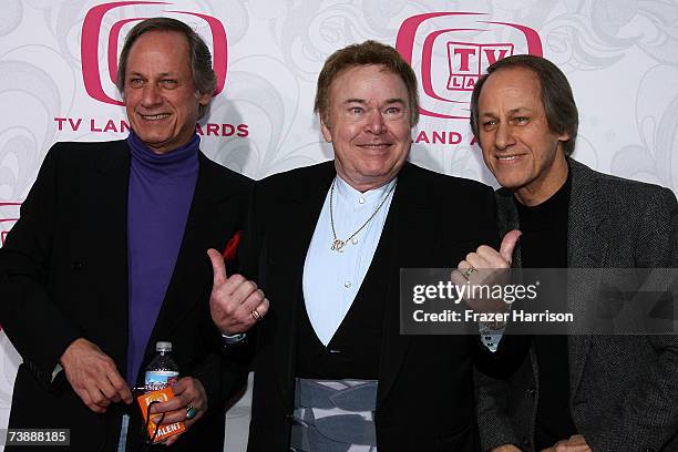 Musicians Jim Hager, Roy Clark and Jon Hager arrive at the 5th Annual TV Land Awards held at Barker Hangar on April 14, 2007 in Santa Monica,...