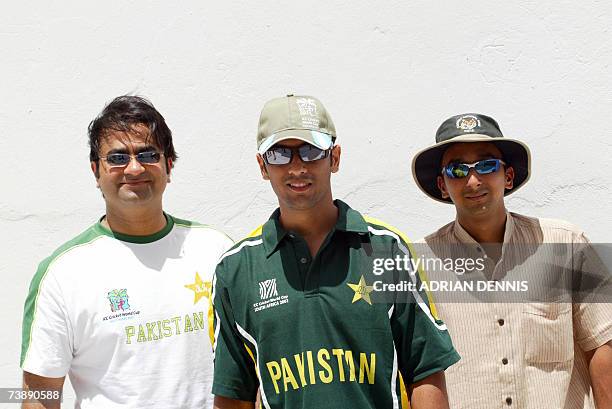 Faisal Rashed Friend 591 Faisal Ahmed Stock Photos, High-Res Pictures, and Images - Getty Images