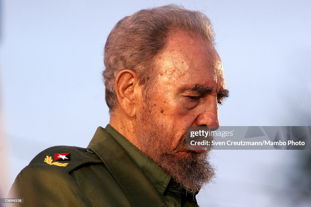 Fidel Castro Speaks In Holguin