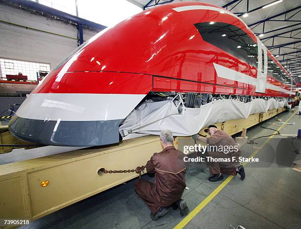 Transrapid Lathen Photos and Premium High Res Pictures - Getty Images