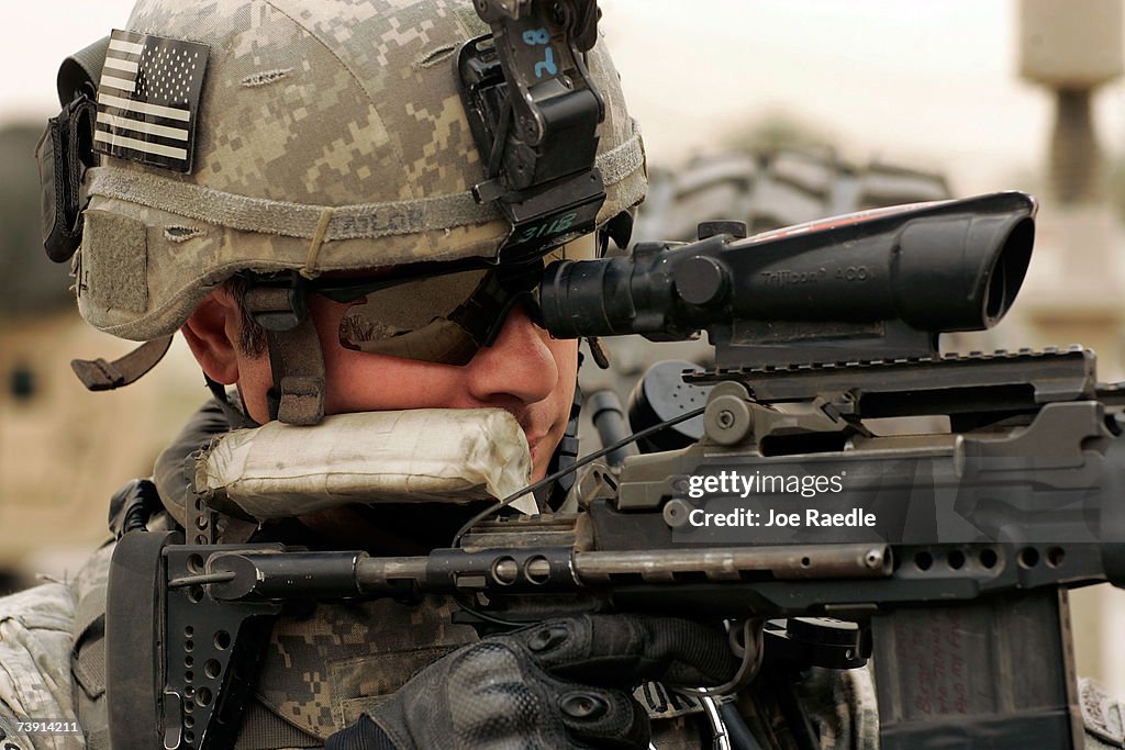 U.S. Army's 82nd Airborne Patrols Baghdad