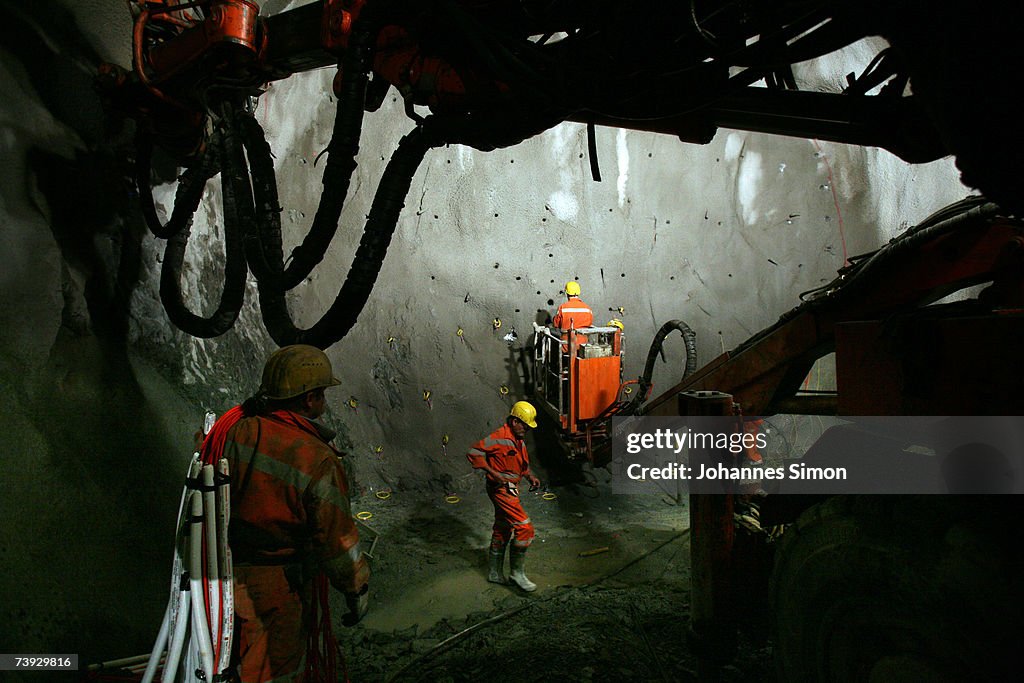 Gotthard Base Tunnel Excavation Moving Forward