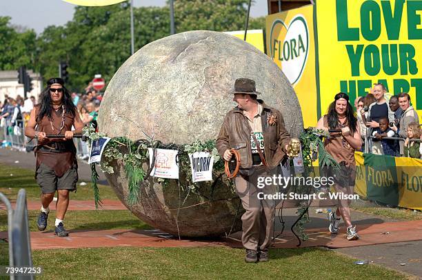 Lloyd Scott dressed as Indiana Jones at the start of the 2007 Flora London Marathon on April 22, 2007 in London, England.