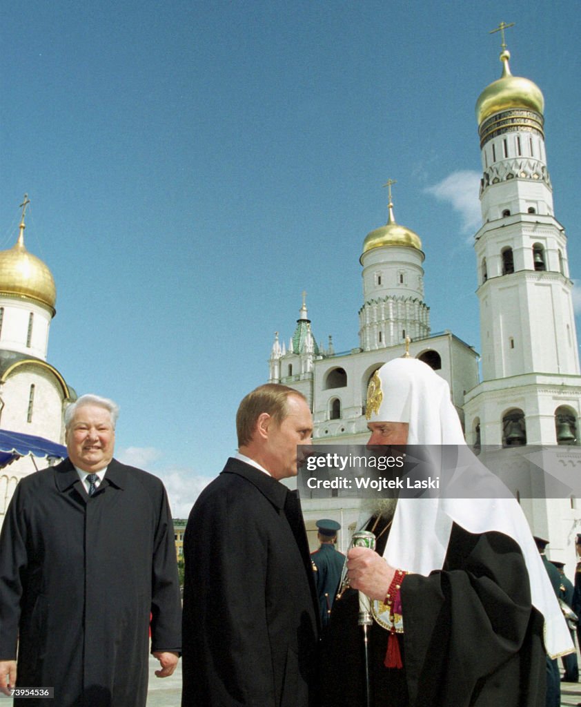 Former Russian President Boris Yeltsin Dies