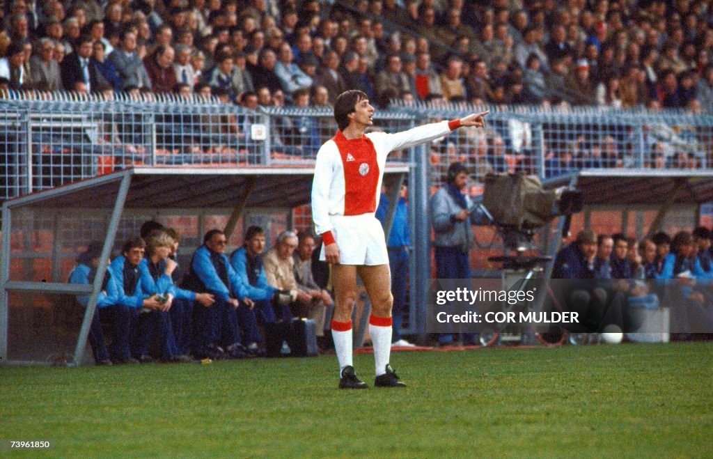 (FILES) A picture taken 04 April 1982 s...