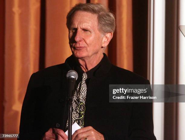 Tv Actor Rene René Auberjonois (Actor) Photos and Premium High Res Pictures - Getty ...