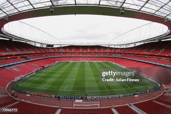 UEFA Champions League: Arsenal v PSV Eindhoven UEFA Champions League: Arsenal v PSV Eindhoven