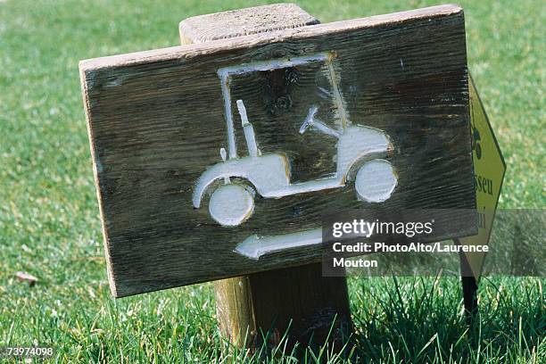 Beggy Sign 245 Golf Buggy Sign Stock Photos, High-Res Pictures, and Images - Getty ...