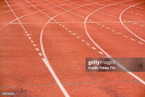 Dashed Line Curve Photos and Premium High Res Pictures - Getty Images