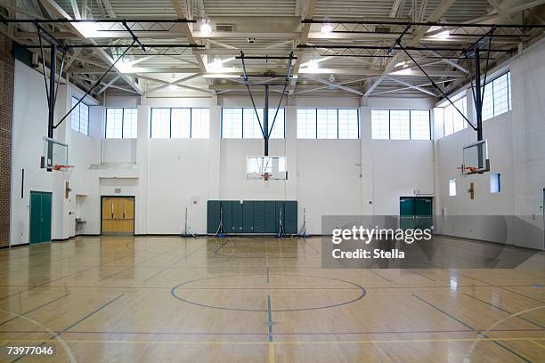 a sports hall - school gymnasium stockfoto's en -beelden