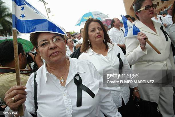 Tegucigalpa, HONDURAS: Dioutadas del Partido Nacional de Honduras participan de la La Marcha del Silencio, en contra del alto indice de inseguridad...