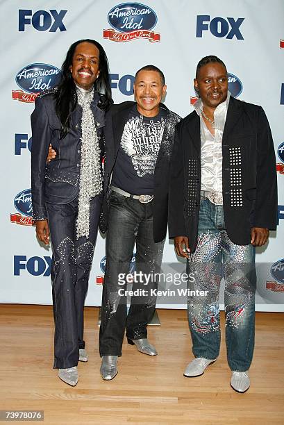 Musicians Verdine White, Ralph Johnson and Philip Bailey from the band "Earth, Wind and Fire" pose in the press room during the "American Idol Gives...
