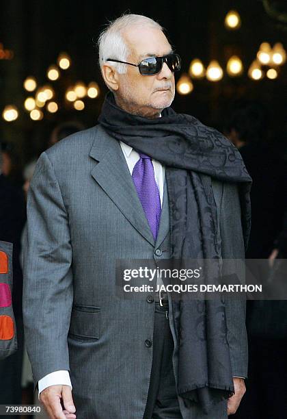 French actor Jean-Claude Brialy leaves Saint-Eustache's church after the funeral mass of French actor Jean-Pierre Cassel, 26 April 2007 in Paris....