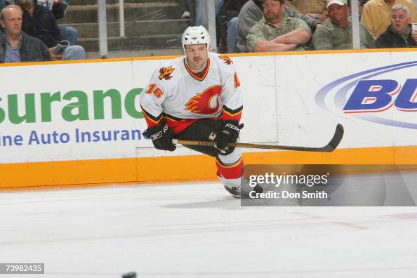 Jeff Friesen of the Calgary Flames skates against the San Jose Sharks