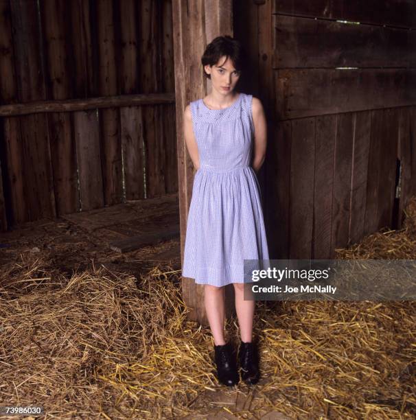 Actress Winona poses for photos at a farm on September 1994 in Baltimore, Maryland.