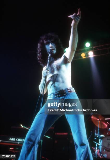 Musician Paul Rodgers of the rock band "Bad Company" performs onstage in circa 1976.
