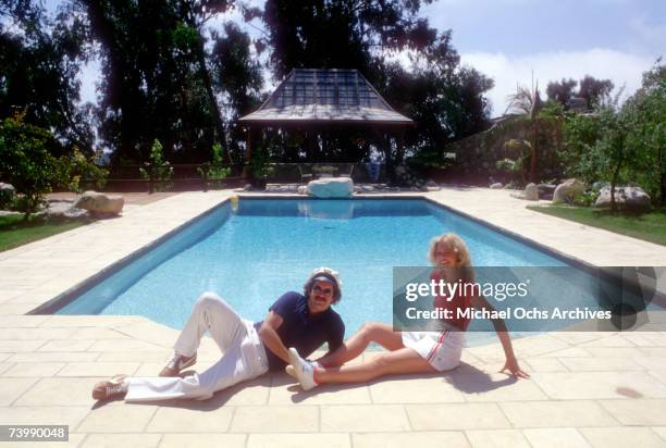 Daryl Dragon and his wife Toni Tennille of the group "Captain & Tennille"