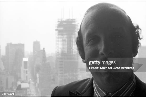 Photo of Clive Davis