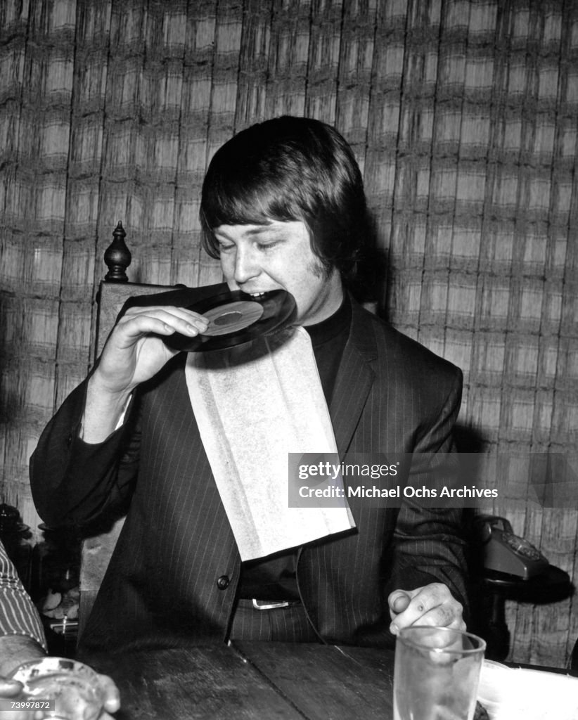 Brian Wilson Eats Funny Stuff Photo Session