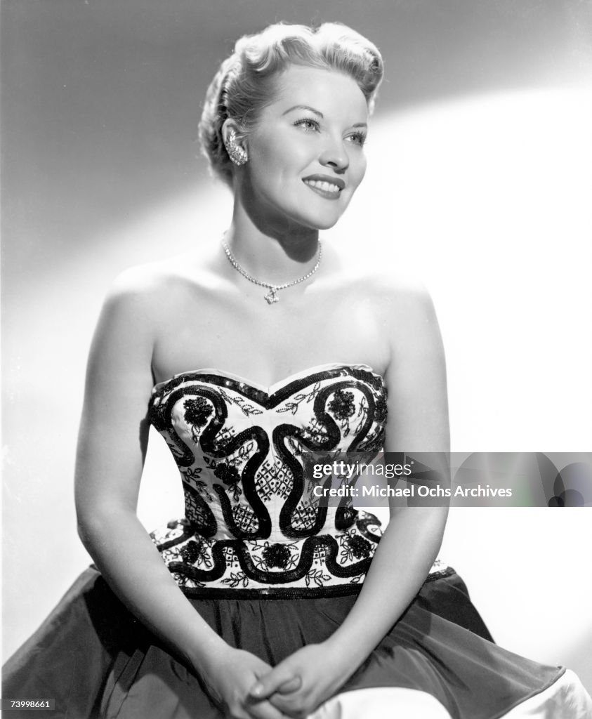 Patti Page Portrait session