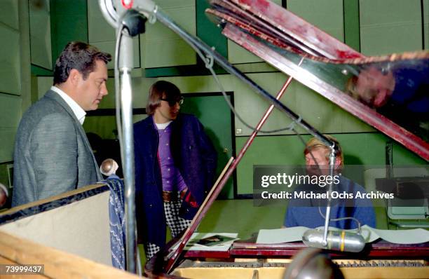 Don Randi 126 Don Randi Stock Photos, High-Res Pictures, and Images - Getty Images