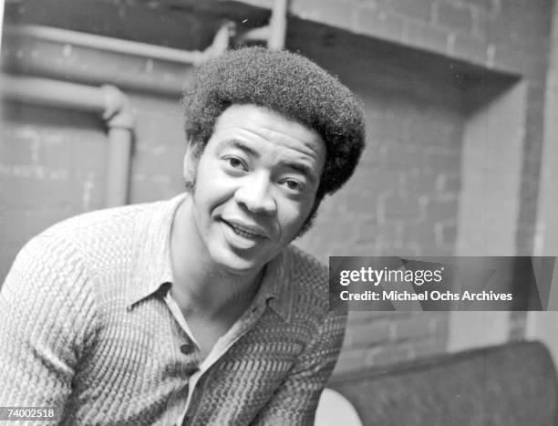 Singer and songwriter Bill Withers poses for a portrait backstage on September 16, 1971 in Los Angeles, California.