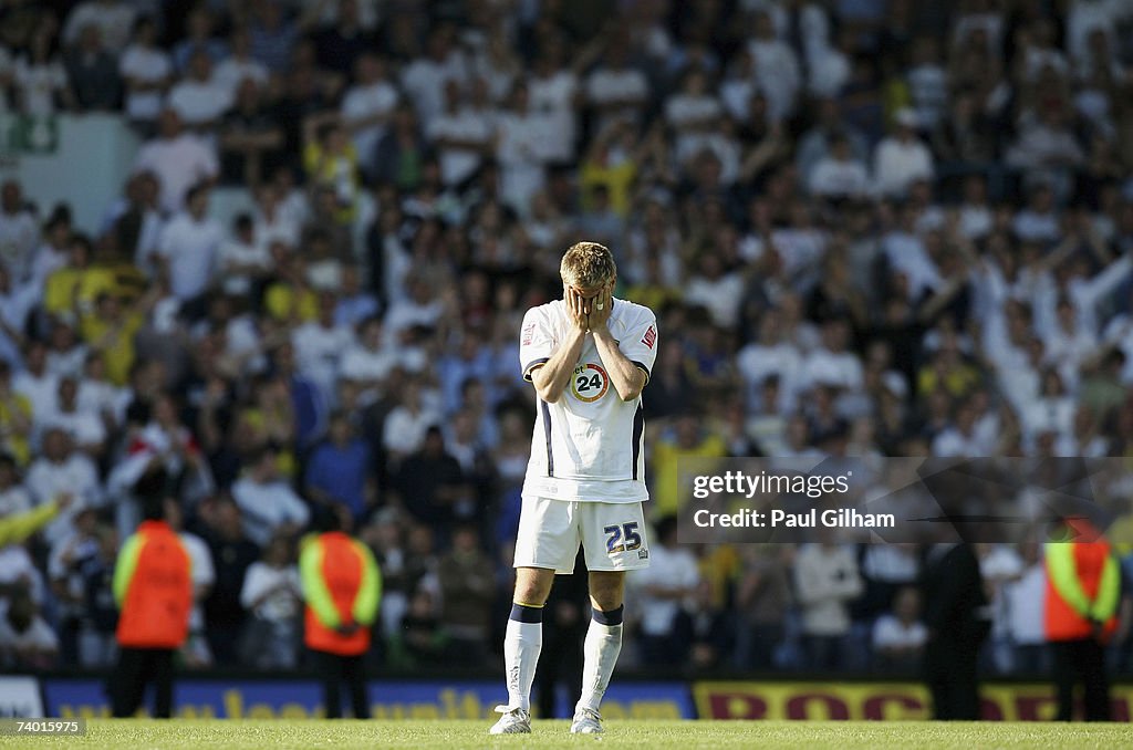 Leeds United v Ipswich Town