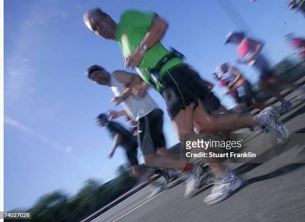 Runners in action during the Hamburg Conergy Marathon on April 29, 2007 in Hamburg, Germany.
