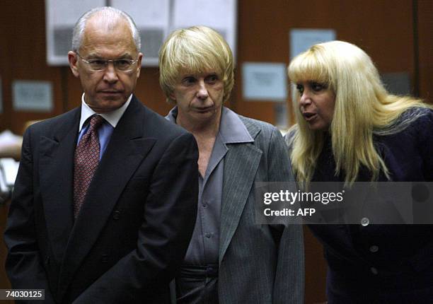 Roger Rosen Linda Kenney Baden Photos and Premium High Res Pictures - Getty Images