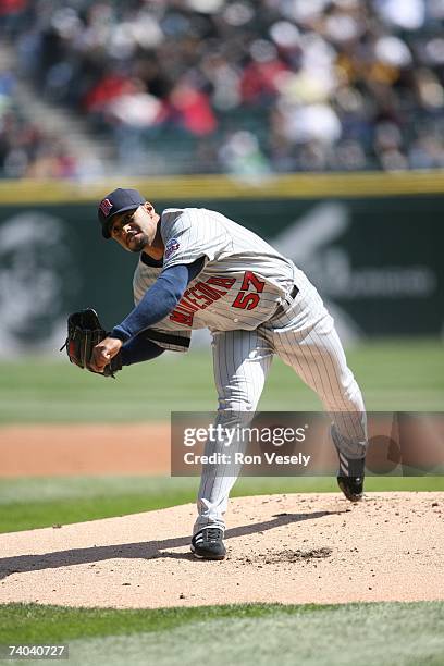 Johan Santana of the Minnesota Twins pitches during the game against the Chicago White Sox at U.S. Cellular Field in Chicago, Illinois on April 8,...