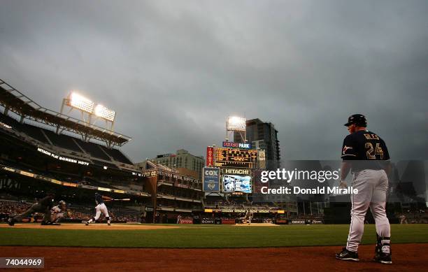 Brian Giles of the San Diego Padres prepares to bat while in the on-deck circle against the Washington Nationals on May 1, 2007 at Petco Park in San...