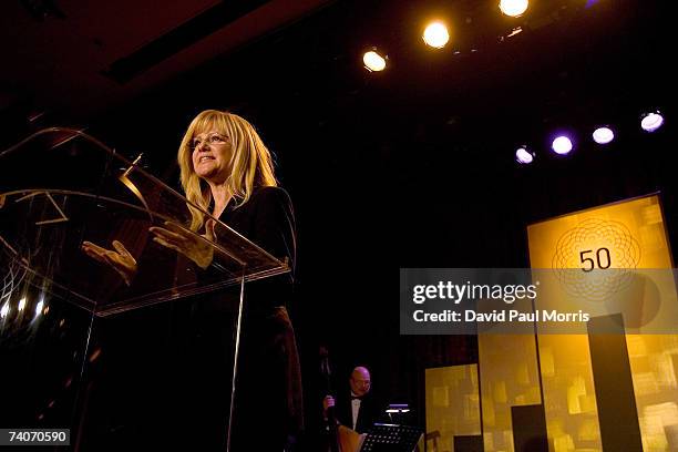 Bonnie Hunt presents the Peter J. Owens award to Robin Williams at the San Francisco International Film Festival awards night at the Westin St....