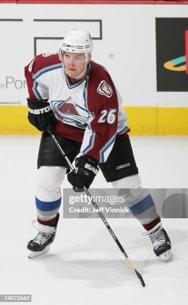 Paul Stastny of the Colorado Avalanche eyes the play against the Vancouver Canucks at General Motors Place on April 5, 2007 in Vancouver, British...