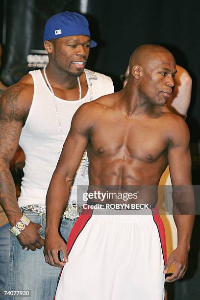 Las Vegas, UNITED STATES: Rapper 50 Cent and Floyd Mayweather Jr arrive for the official weigh-in, 04 May 2007 at the MGM Grand Hotel Las Vegas,...