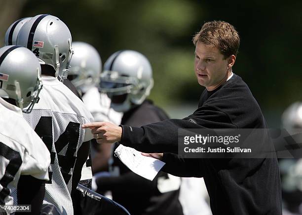Oakland Raiders head coach Lane Kiffin directs a player during the second day of the Oakland Raiders mini-camp May 5, 2007 in Alameda, California.